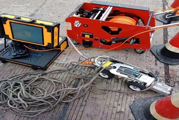 曲阜CCTV管道检测机器人